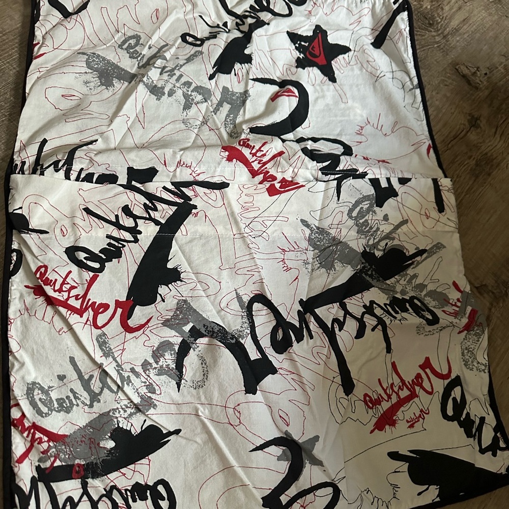 Quiksilver Black, White, and Red pillow case set (2 pillow cases)